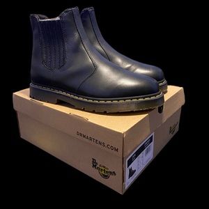Doc Martens • 2976 DM'S WINTERGRIP LEATHER CHELSEA BOOTS • Size 12 W/11 M